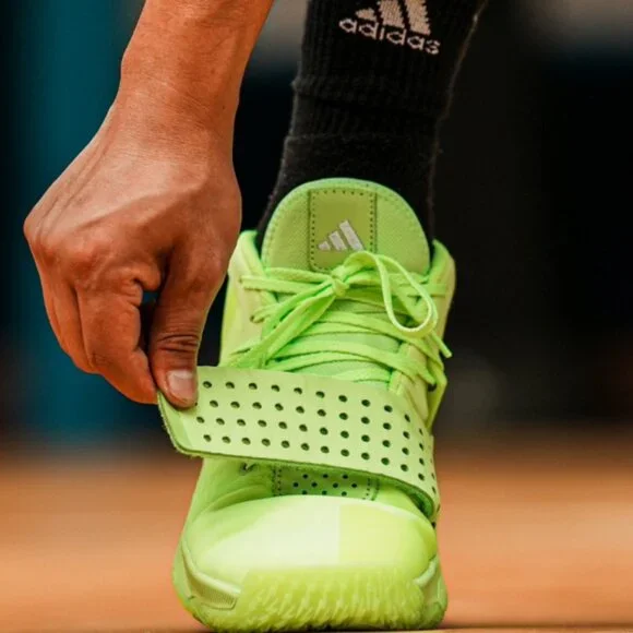 Adidas Dame 8 Extply C. Brand New. Kids Size: 11K - 1Y - Picture 6 of 7